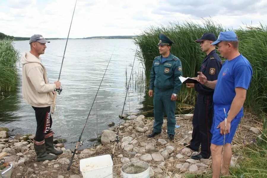 Наказание за ловлю. Рыболовная охрана. Рыбнадзор. Штраф за рыбалку. Рыбаки.