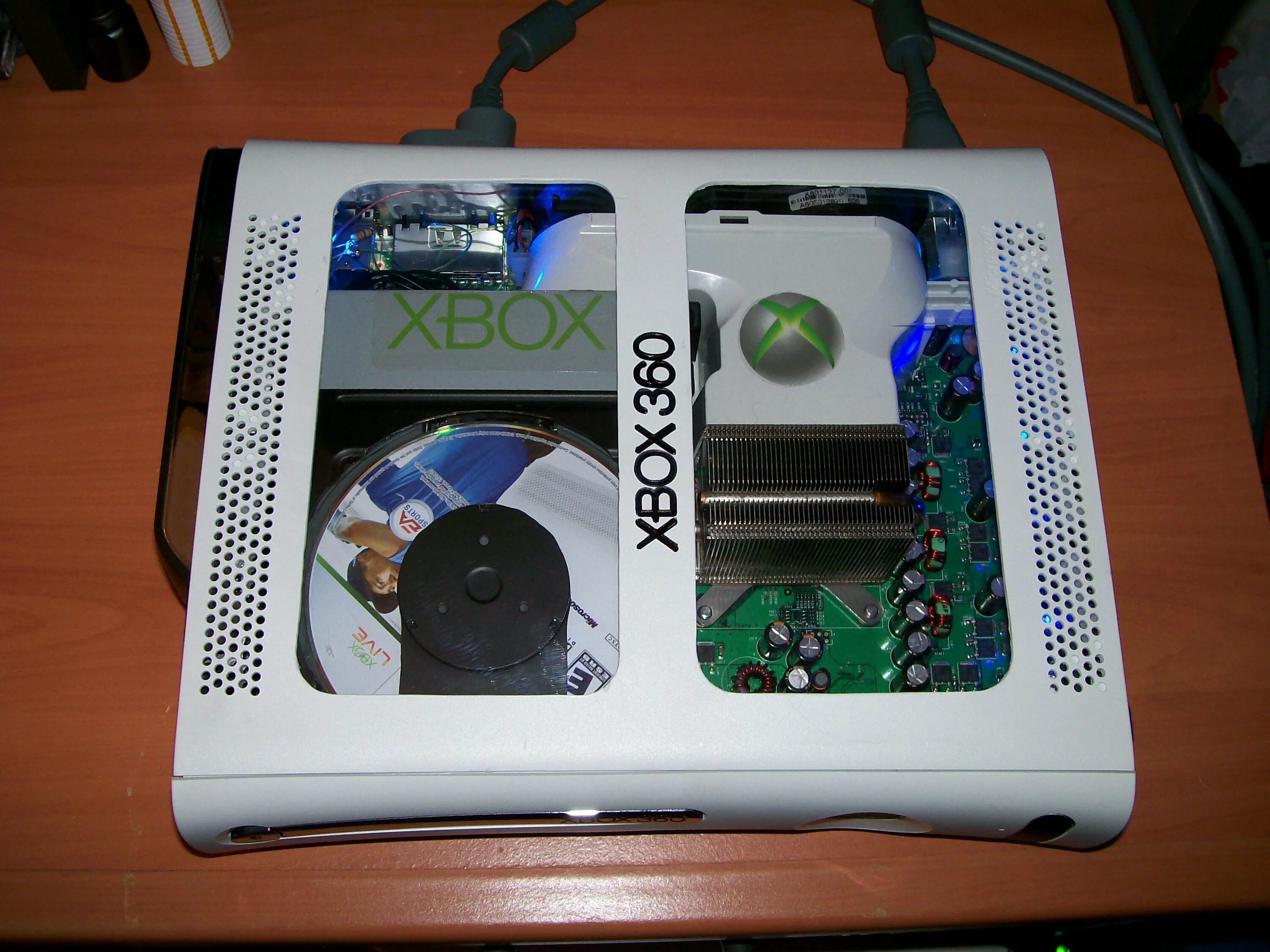 Xbox 360 Slim. Xbox 360 Elite охлаждение. Xbox 360 s апгрейд. Охлаждение Xbox 360 fat. Xbox 360 выключается