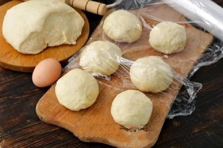 Как хранить дрожжевую выпечку