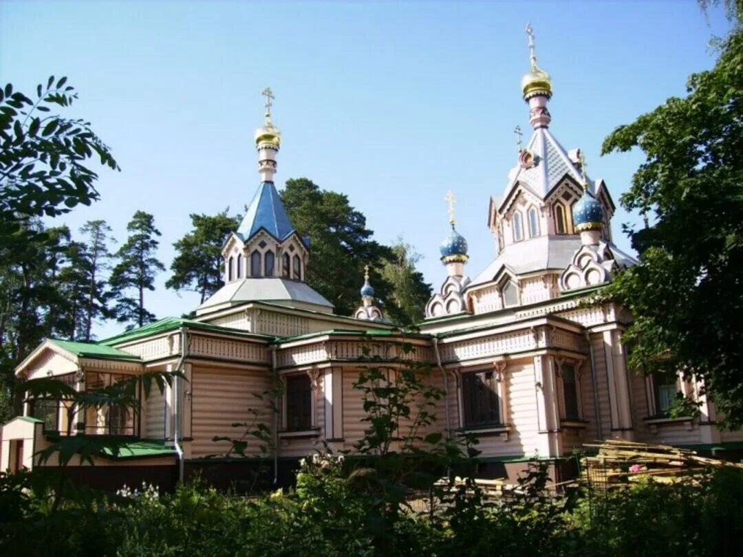 Храм троицы живоначальной в удельной (удельная). Церковь в удельной раменского. Храм троицы живоначальной в удельной (удельная). Церковь троицы живоначальной удельная. Посёлок удельная раменский храм.