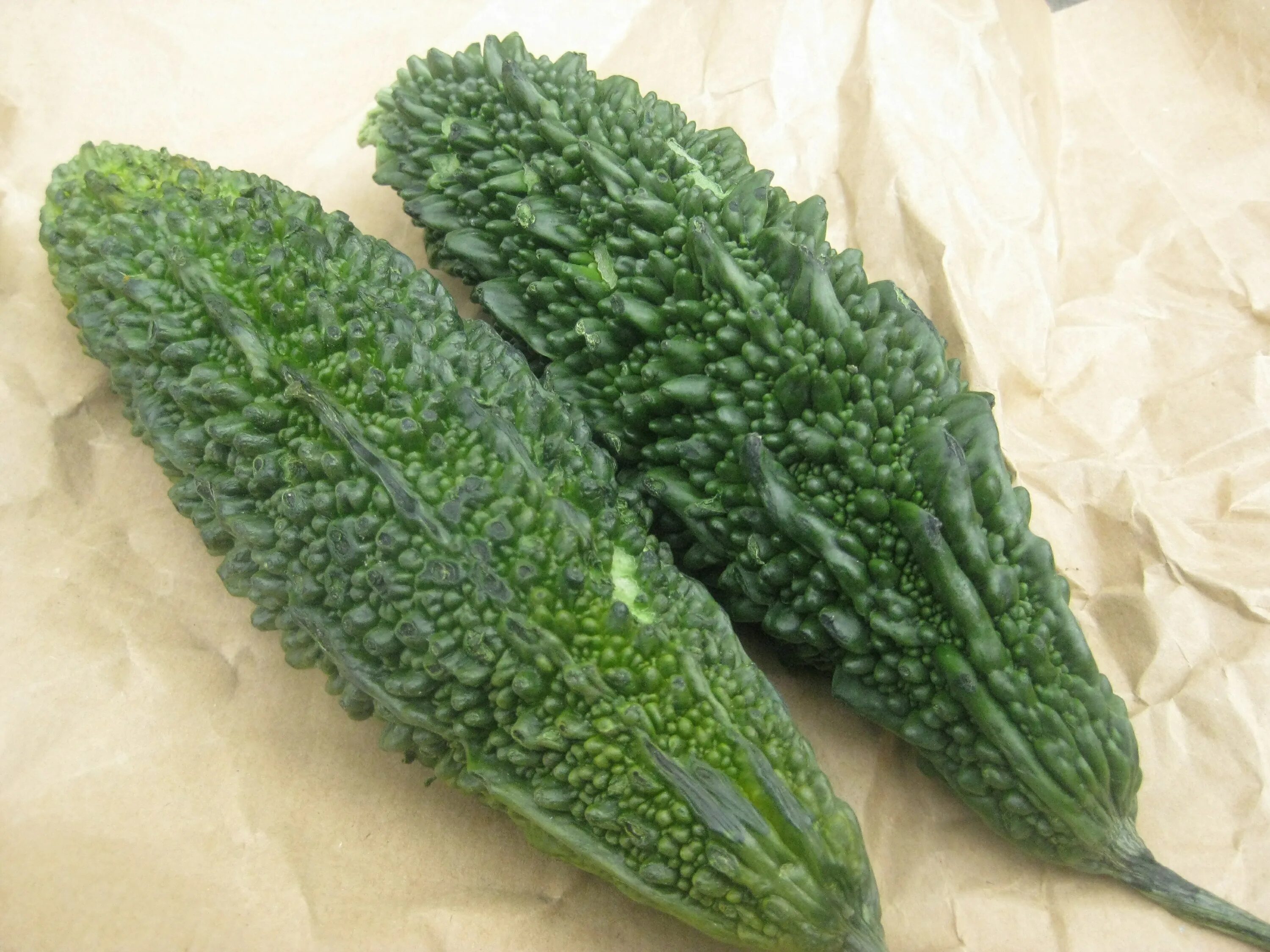 Азиатские огурцы. Азиатские огурцы. Азиатский салат из огурцов. Азиатский салат с огурцами. Азиатские огурцы.