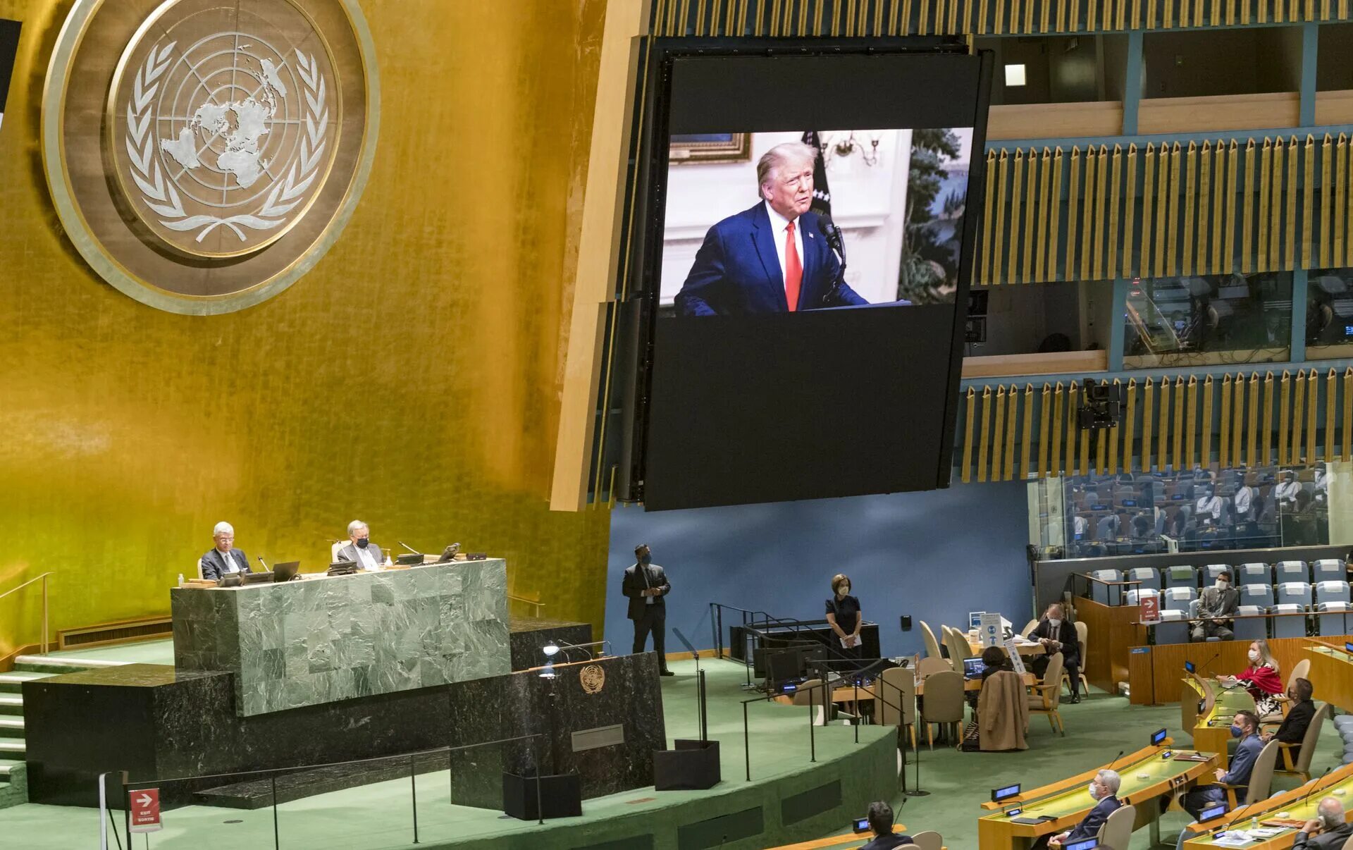 Трамп оон. Зал генеральной ассамблеи оон. Оон выступление сша. Генеральная ассамблея оон. Генассамблея оон 2022 байден.
