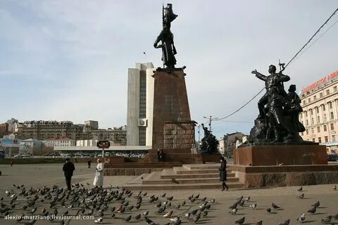 Памятники власти