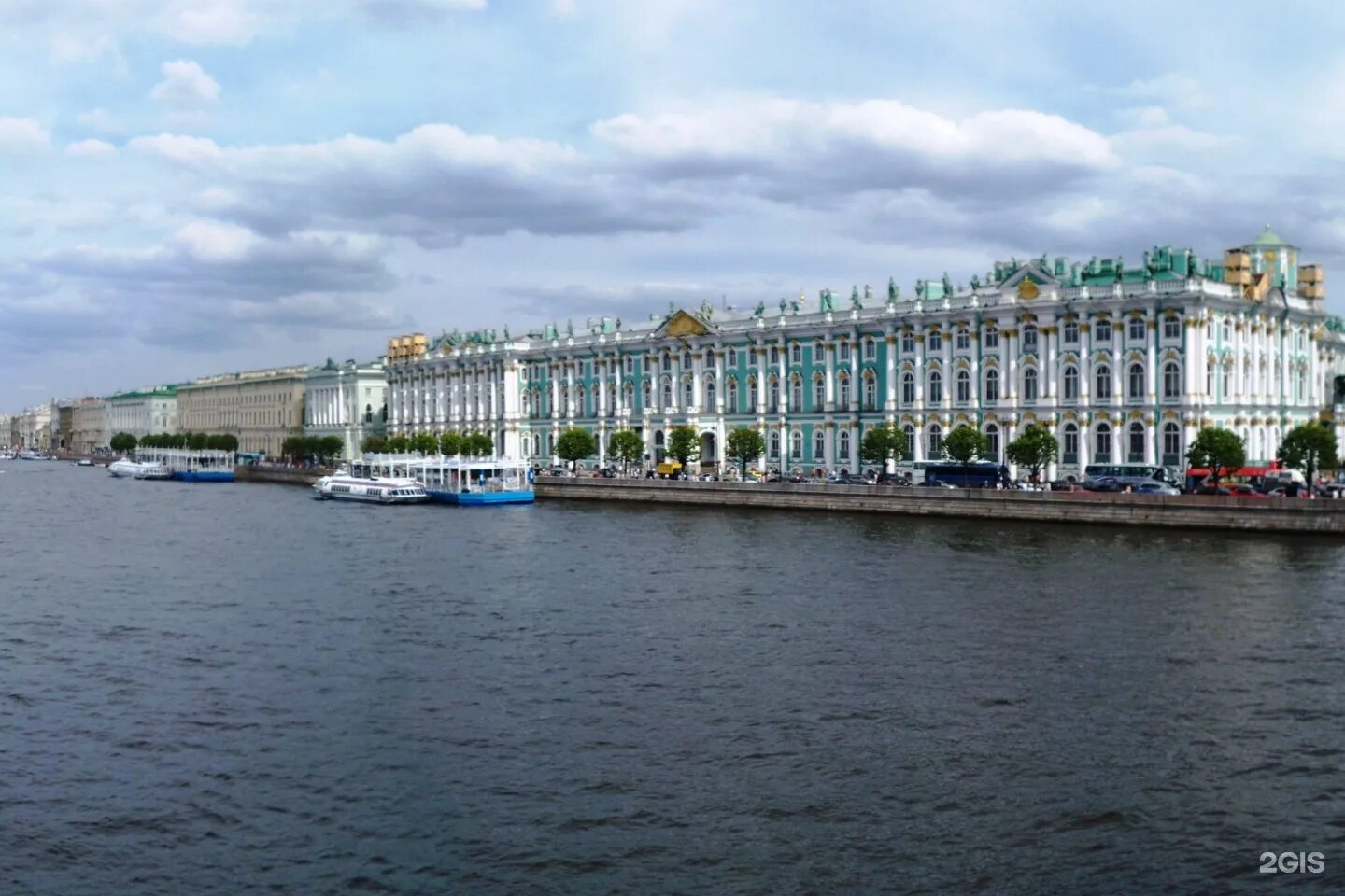 Хрусталь, картон, гранит, - свечей небесный ворох (Владимир Константинов 6) / Ст