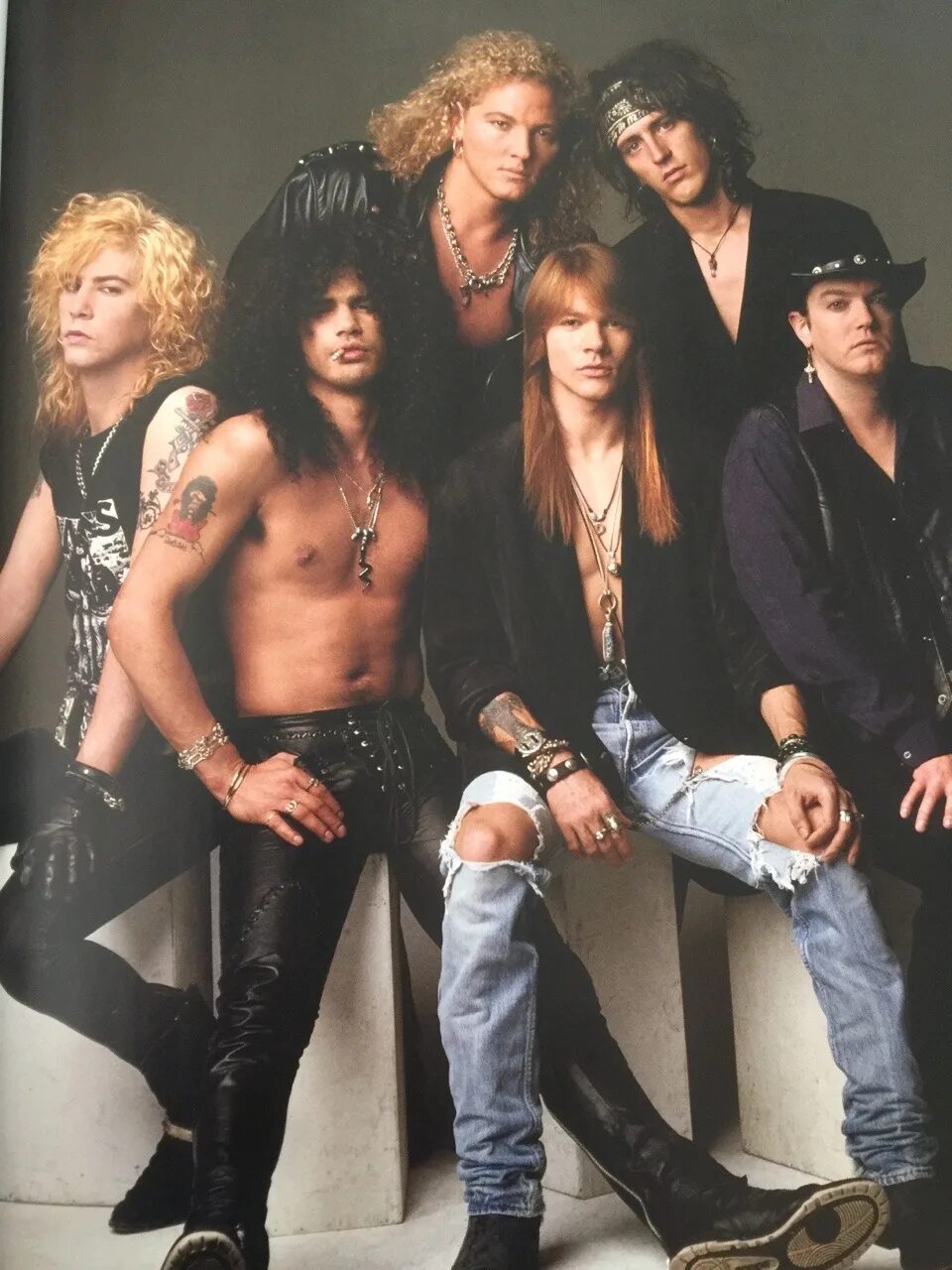 Группа guns n’ roses. Группа guns n’ roses. Рок группа guns roses. Группа guns and roses. Группа guns n' roses 1988.