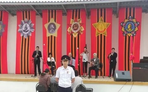Сценарий на 8 в доме культуры