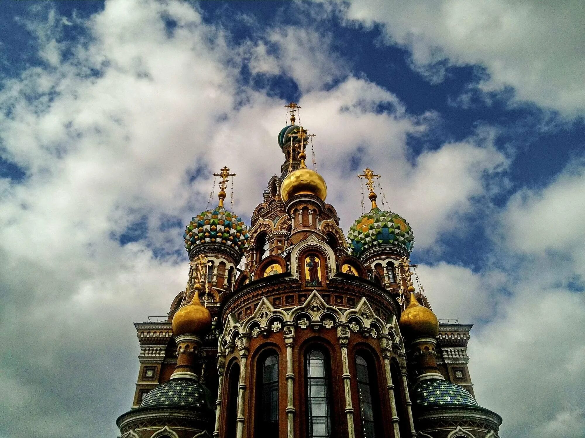 Православная церковь спас. Храм спаса-на-крови санкт-петербург. храм воскресения христова в петербурге. собор воскресения христова на крови. собор воскресения христова спас на крови.