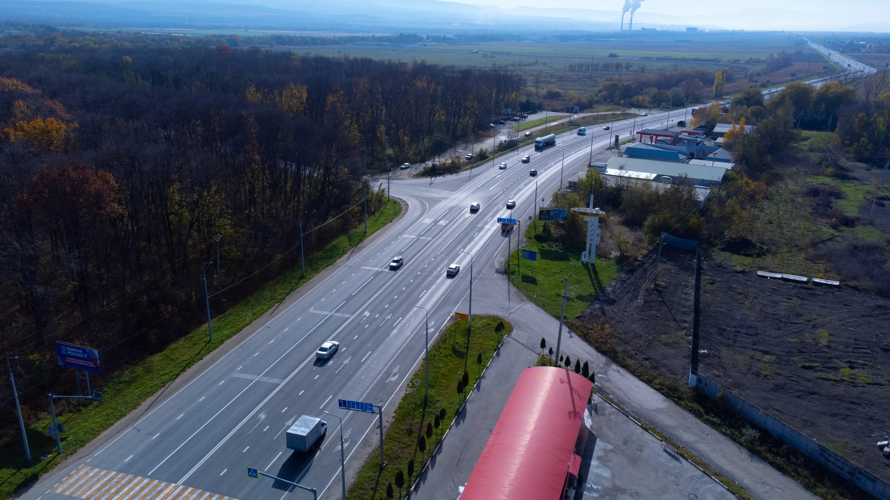 Черкесск путь. Дороги а-155 Черкесск–Домбай–граница с Республикой Абхазия. 41 Км дороги Черкесск Домбай. Дорога на Домбай. Город по дороге к Домбаю.