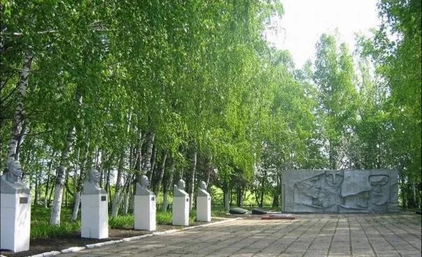 Исса город. Иссинская школа пензенская область. Исса город. Исса город. Исса город.
