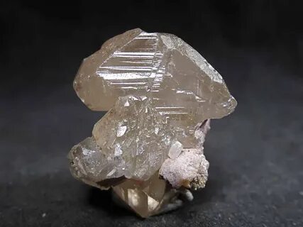 Индустриальный камень