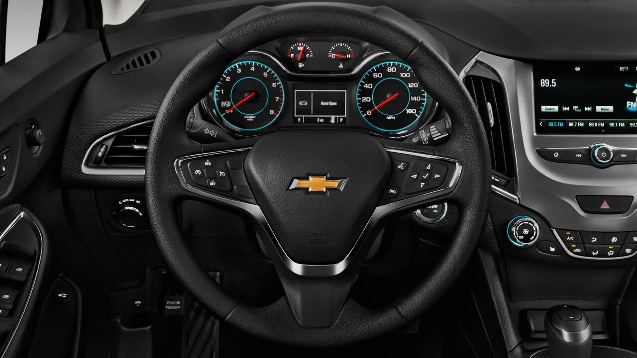 Chevrolet Cruze 2017. Chevy Cruze 2017. Шевроле Круз 2017 ЛТ. Chevrolet Cruze 2016 салон. Машины на механике 2018