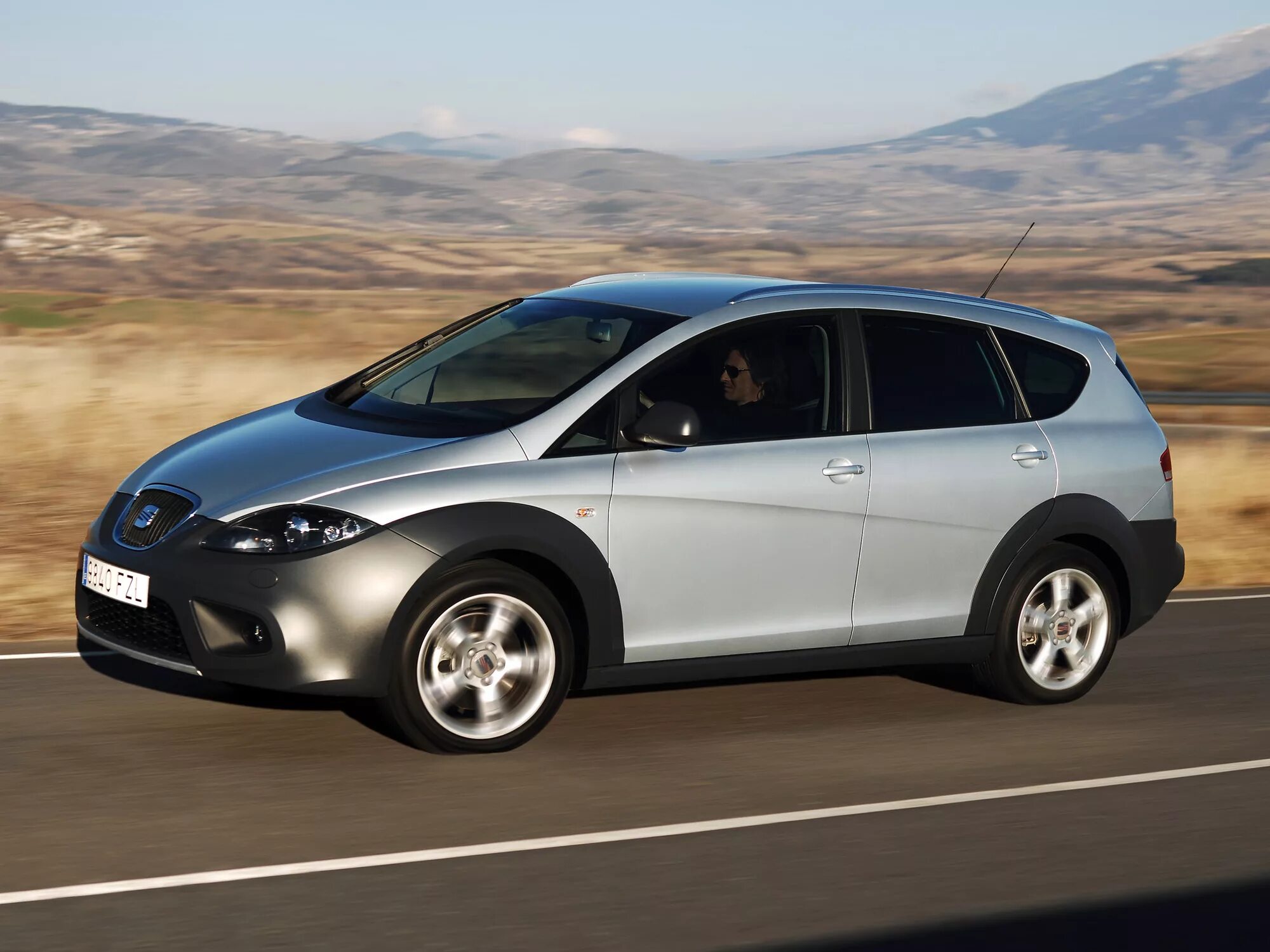 Сеат альтеа 4 freetrack. Seat freetrack. Seat altea 4. Seat altea freetrack. Seat freetrack.