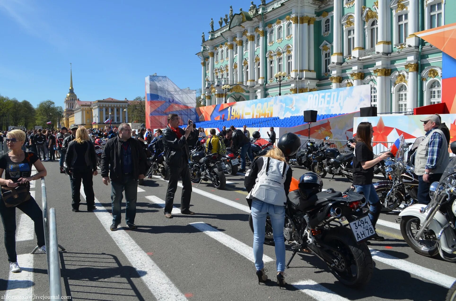 малая конюшенная улица. румянцевский дворец в санкт-петербурге. дом книги петербург. ул. в питере открылся.