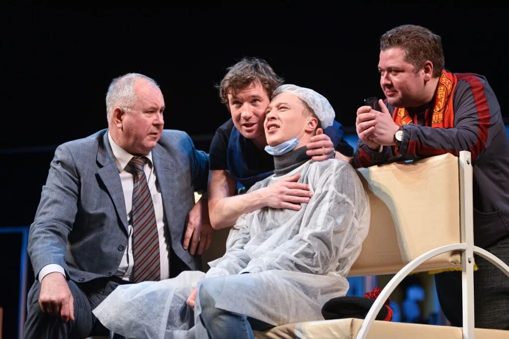 Коми национальное драмтеатр афиша. Репертуар драмтеатра. Театральная афиша. Русский драматический театр афиша. Репертуар пятого театра омск.