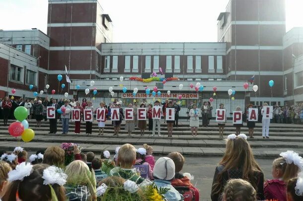 399 гимназия спб. Гимназия 399 фотографирование. Гимназия 399 санкт-петербург. Гимназия номер 399 спб. 399 гимназия красносельского.