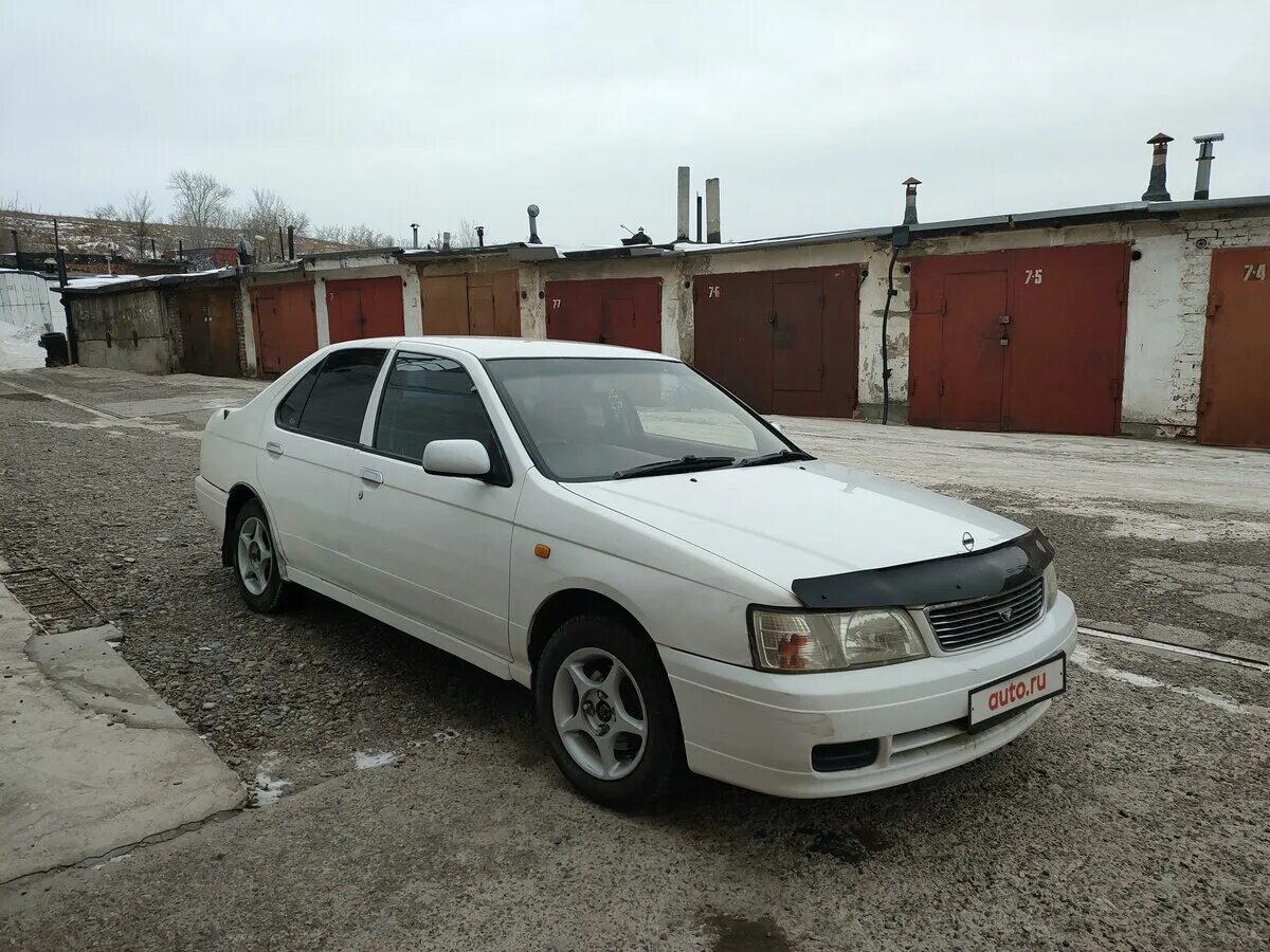 Nissan Bluebird u14. Ниссан Блюберд 1997. Белый Nissan Bluebird u14. Nissan Bluebird 1997 XI. Ниссан блюберд купить в омске