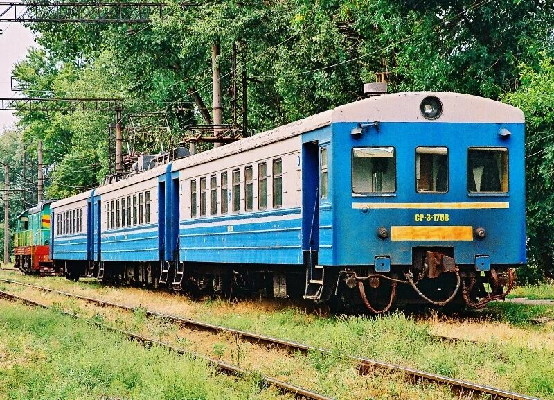 ср3-1668 электропоезд. ср3 электропоезд омск. ср3-11668. электросекция ср3-1668. электрички ср3 ссср.