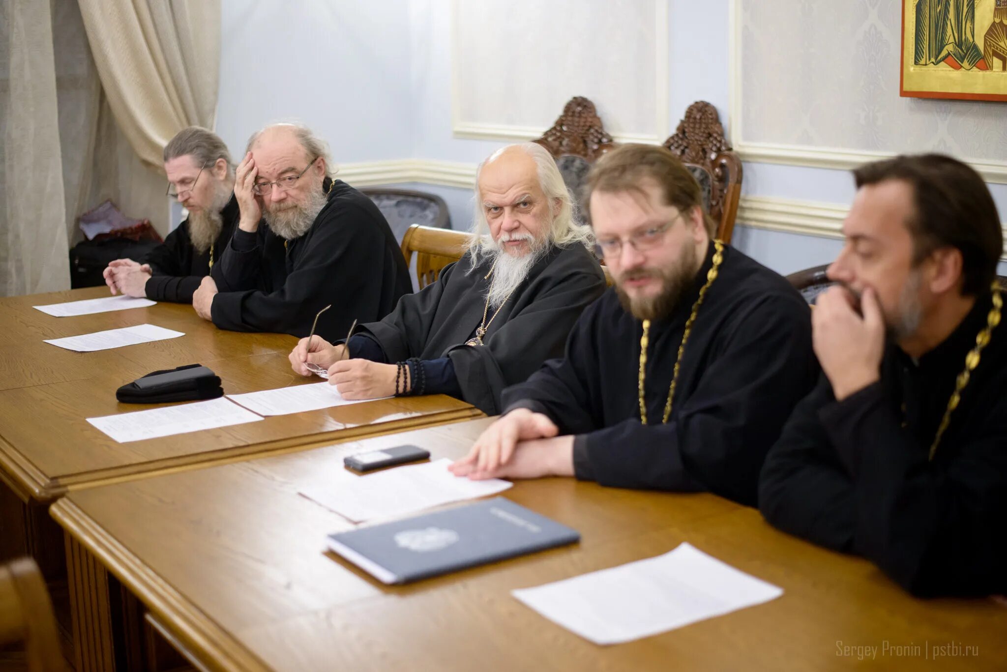 Трое учащихся. Трое учащихся. Двое учащихся на экзамене независимо друг от друга. Трое учащихся. Профессиональный турецкий лицеи.