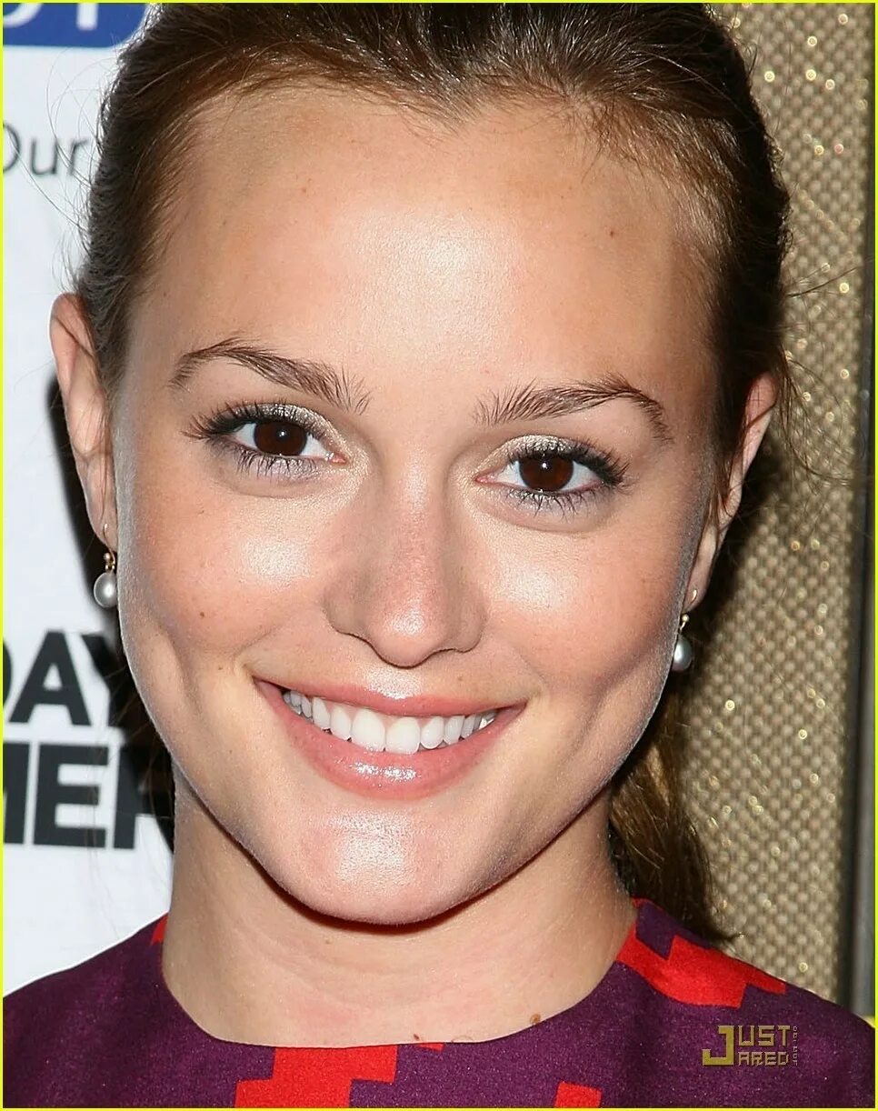 Leighton meester