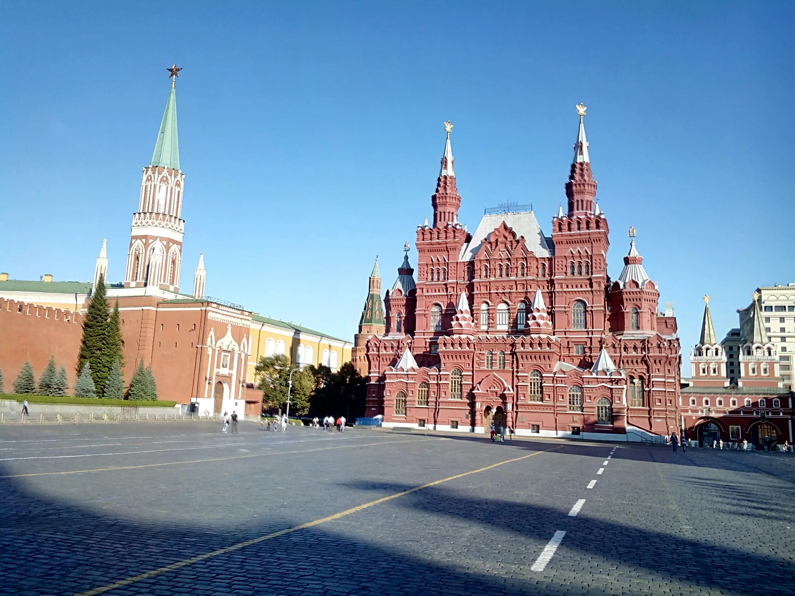 Красная площадь. Объекты на красной площади. Москва площадь без людей. Красная площадь Тип.