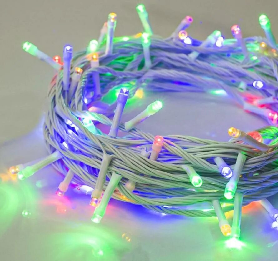 Красная гирлянда. 5в 3612361. Нить капроновая (полиамидная) крученая 1мм белая (250м). Светодиодная гирлянда 20м*200 ламп (теплый белый свет cby7bq). М нить.