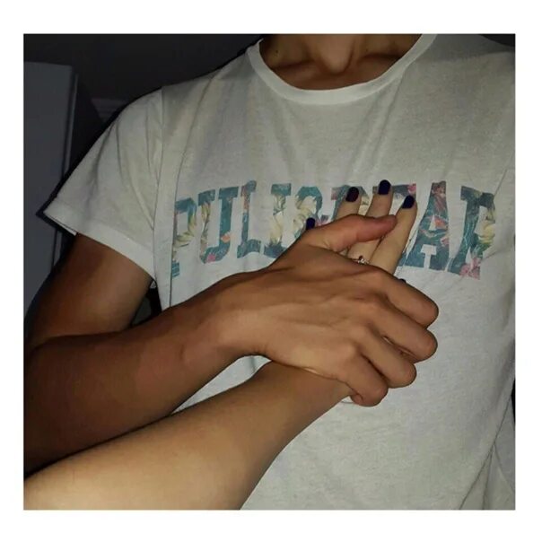 Навсегда в наших сердцах. Последний остается навсегда. Ты навсегда останешься в моём сердце. Ты навсегда останешься в моем сердце. Любовь остается навсегда.