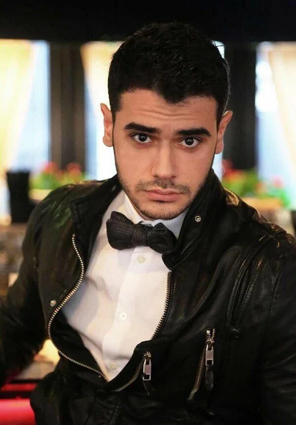 Араик аракелян. Robert hakobyan. Красивые армяне. Красивые армяне. Фламур укшини.