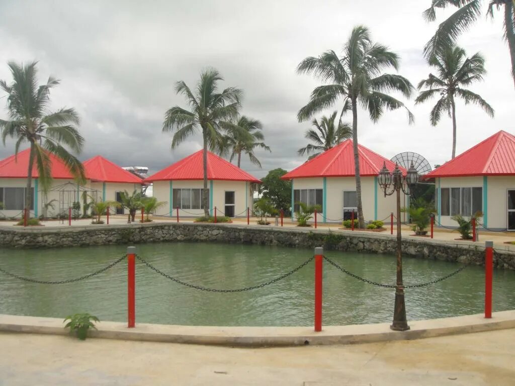 Тонга дома. Тонга нукуалофа улицы. Отель сиа рок в бомбее фото. Тонга дома. Тонга дома.