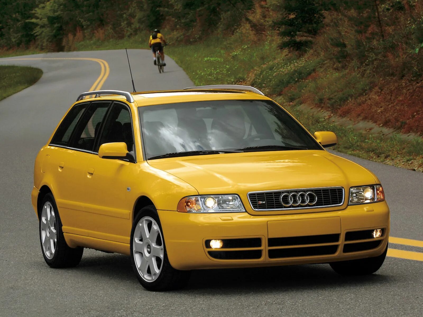 Ауди а4 б5 2000 года. Audi s4 2000. Ауди s4 Авант. Audi a4 b5 2000. Audi s4 1998.