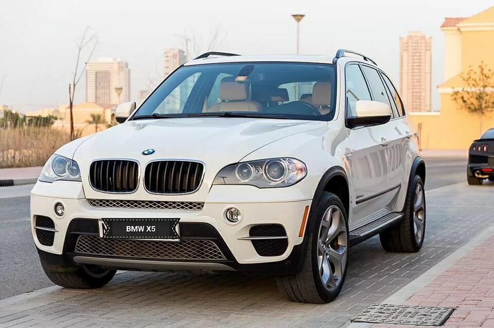 Bmw x5 2013. БМВ х5 2013. БМВ х5 2013г. БМВ х5 бежевый.