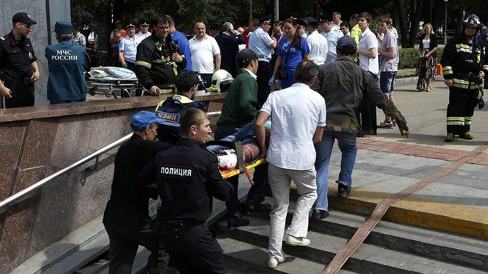 Авария в Московском метрополитене на Арбатско-Покровской линии. Катастрофа в Московском метрополитене 15 июля 2014. Авария на Арбатско-Покровской линии 2014. Славянский бульвар парк Победы катастрофа. Изменения 15 июля