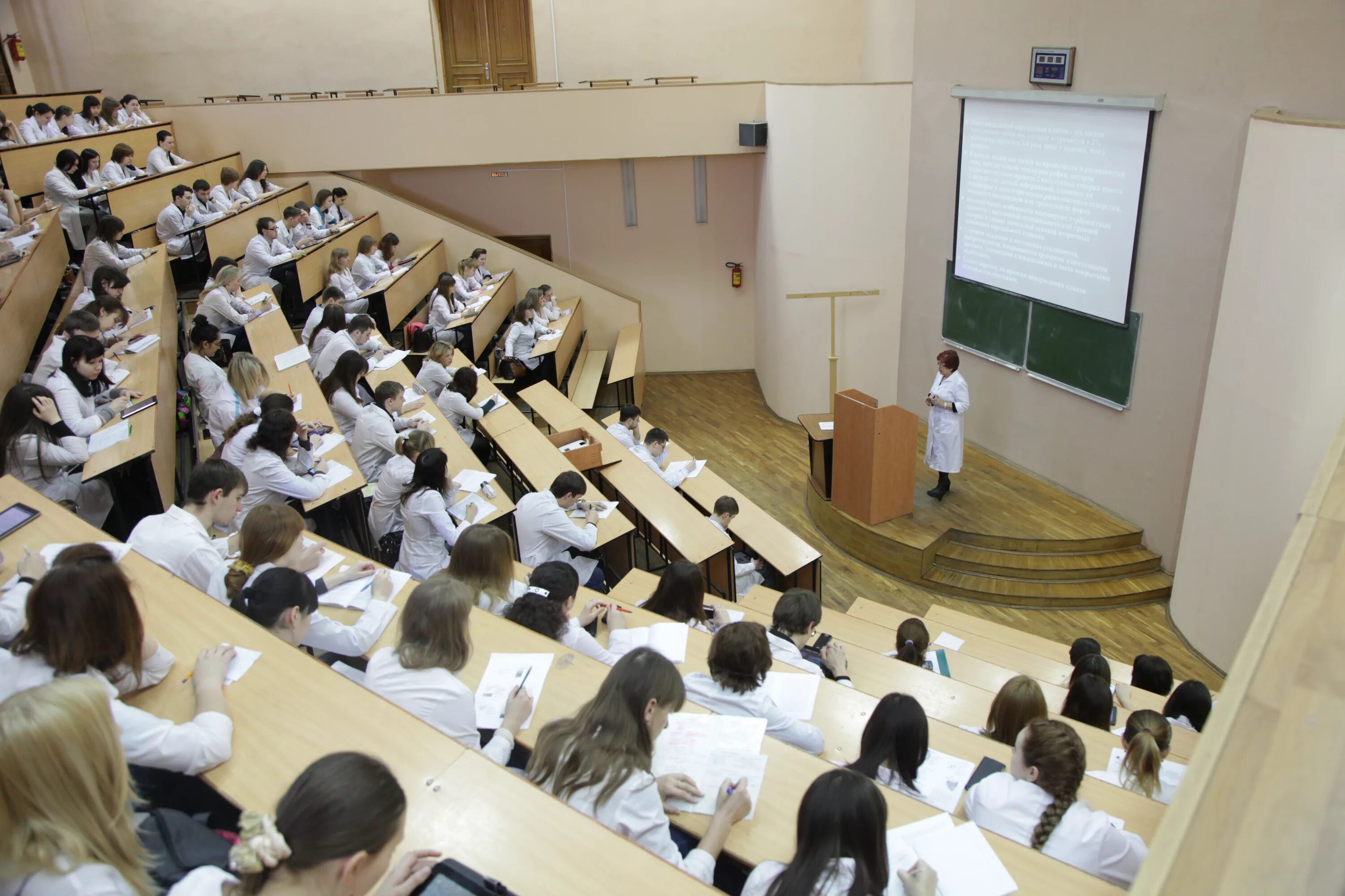 Курский государственный университет сайт медицинский. КГМУ Казань внутри. Казанский медицинский университет внутри. Курский государственный медицинский университет внутри. КГМУ студенты.