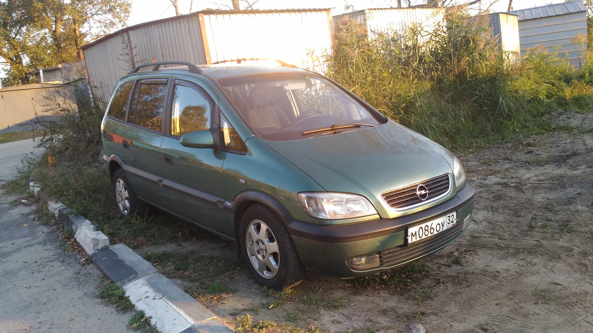 Опель Зафира а дизель 2003. Opel Zafira 2000. Опель Зафира 2002 2.2 дизель. Опель Зафира 99 года.