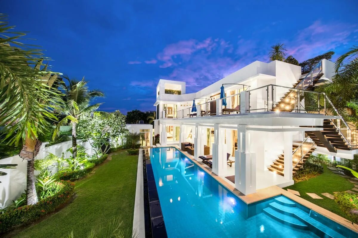 Вилла в Паттайе. Вилла в Тайланде Голливуд. Villa Villa Pattaya. Палм Гарден Паттайя.