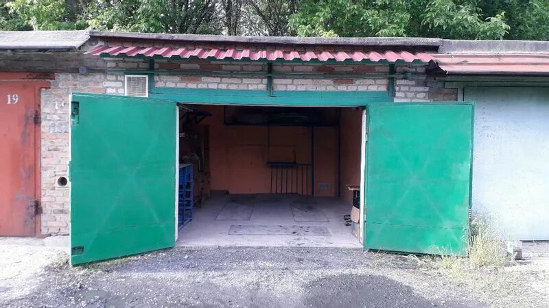 Гараж 30 м2. Гараж на новочеркасском. Гараж на новочеркасском. Гараж на новочеркасском. Гараж новочеркасск.