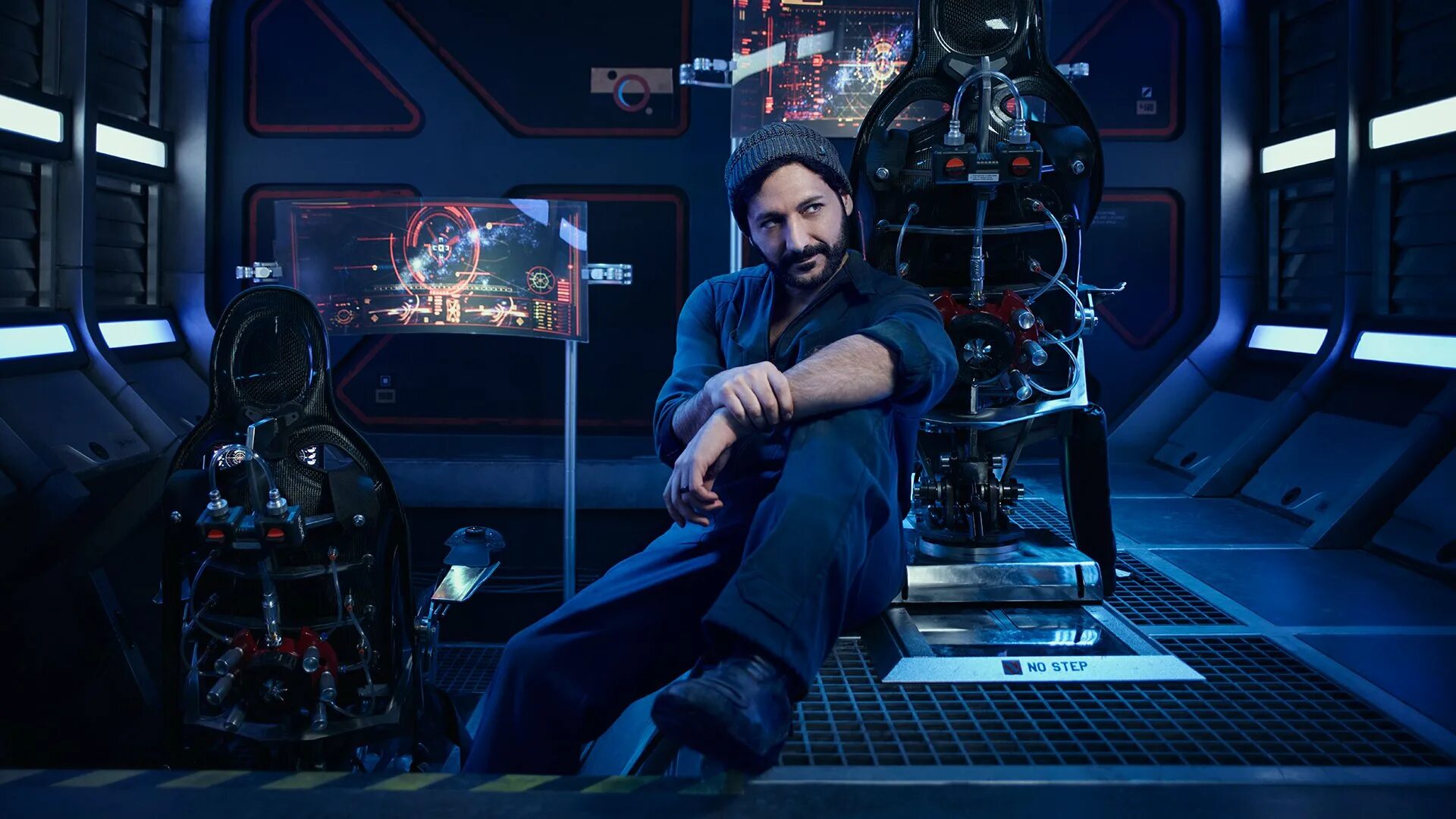 Пространство 5 1. Пространство  the expanse (syfy). кэс анвар экспансия. алекс камаль экспансия. сериал экспансия алекс.