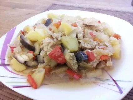 Ножки с овощами в мультиварке