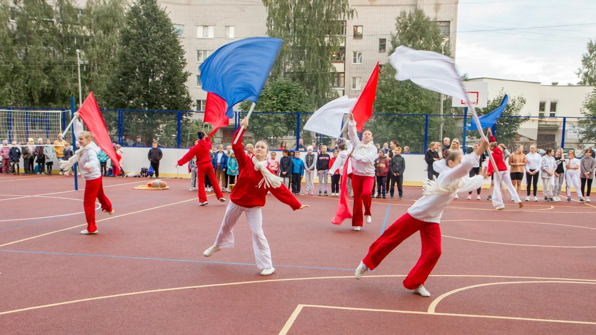 Вологда спортивное. Школа 36 Вологда ФОКОТ. Школа 14 Вологда стадион. Стадион школа 16 Вологда. Малые Олимпийские игры Краснообск.