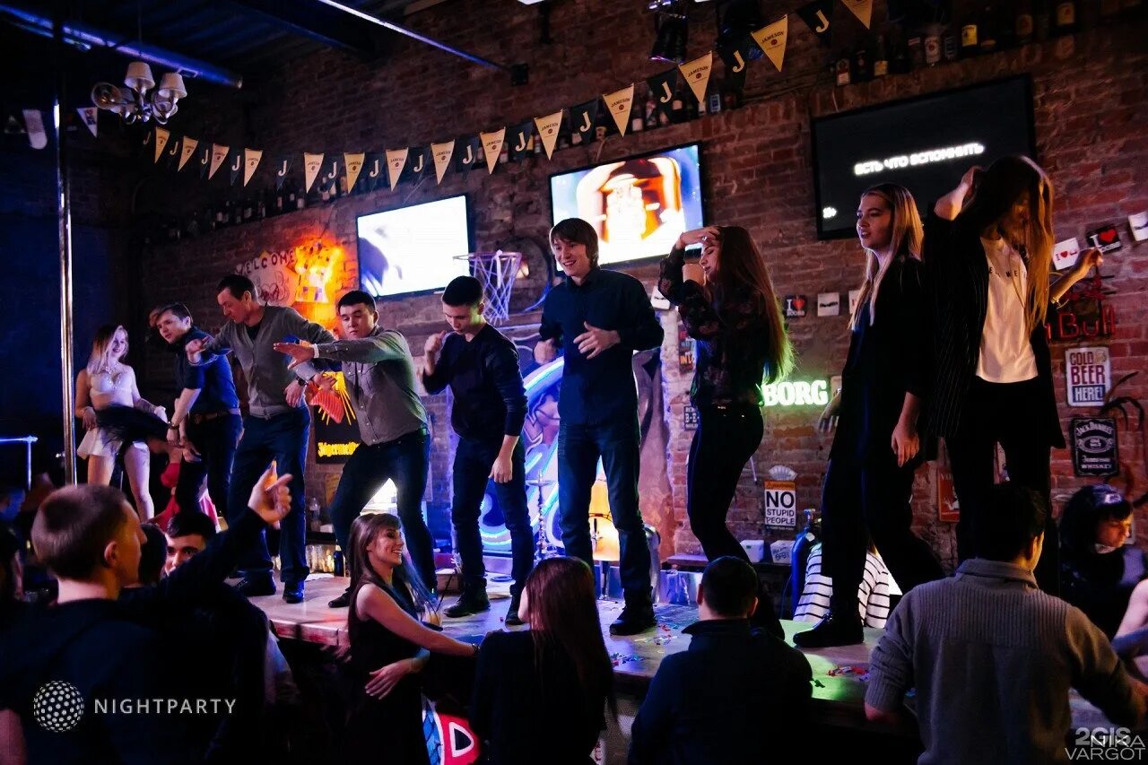 Gipsy bar ул труда 105 челябинск фото GIPSY BAR в Челябинске, ул. Труда, 105 фото, отзывы 2024, рейтинг, телефон и а