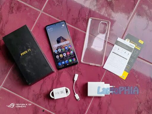 Poco f3 аккумулятор. Poco f3 комплектация. poco f3 микрофон. poco f3 переходник для наушников. poco а3 комплектация.