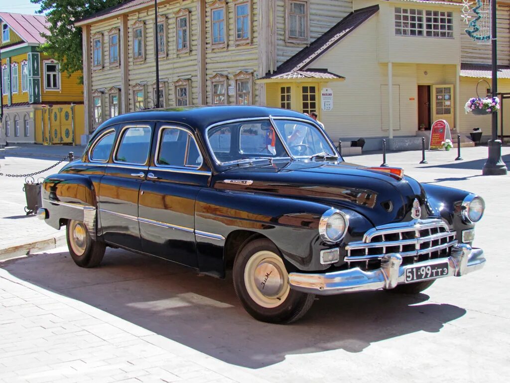 Автомобили м г