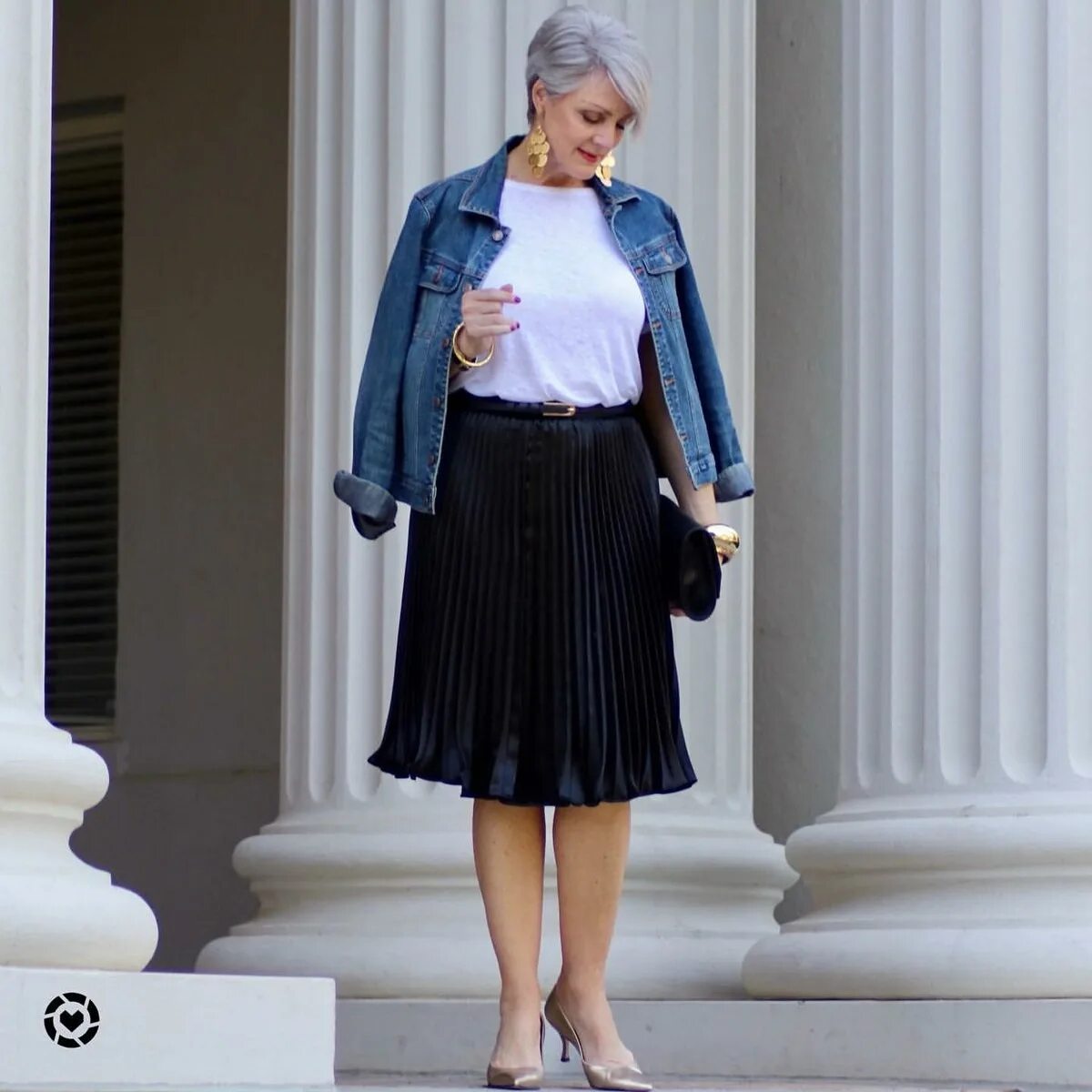 карин ройтфельд стиль. хелен миррен наряды. женщины 40 в юбке. женщины в юбках. летние юбки для женщин за 40.