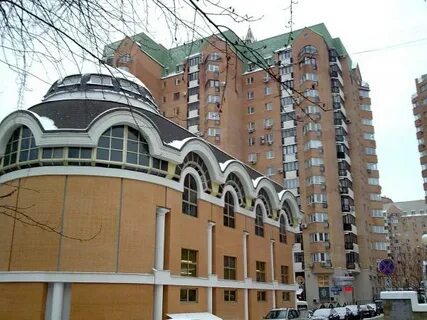 Зоологическая 1