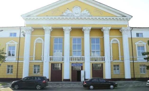 Дворец культуры щербинка. Дк щербинка. Дворец культуры щербинка внутри. Дом культуры щербинка. Дворец культуры щербинка.