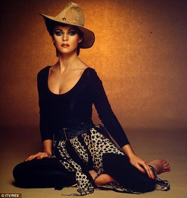 Sheena easton. Шина истон. Sheena easton в молодости. Торри истон. Певица шина.