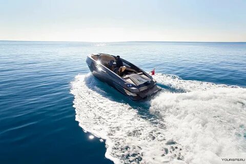 Speed boat