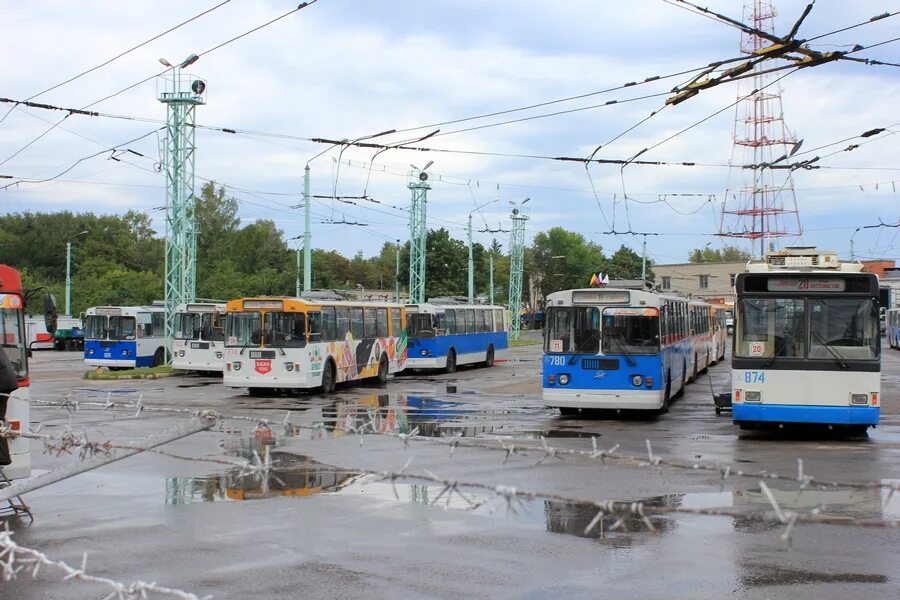 Общественный транспорт чебоксары. Мтрз-6223 троллейбус. Транспорт г чебоксары. Зиу-5 троллейбус. Мтрз-6223-0000010.