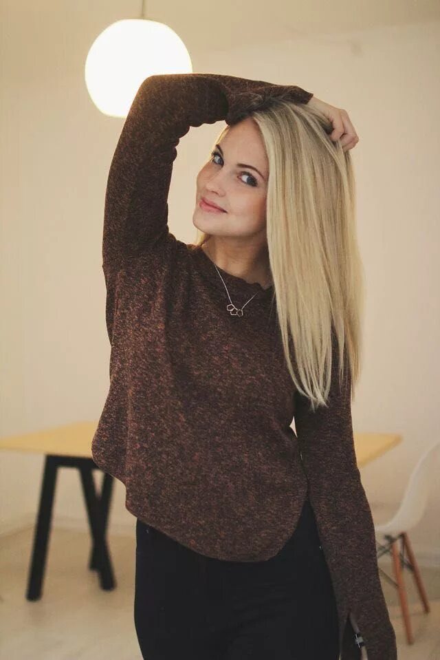 21 blonde. Emilie Nereng.