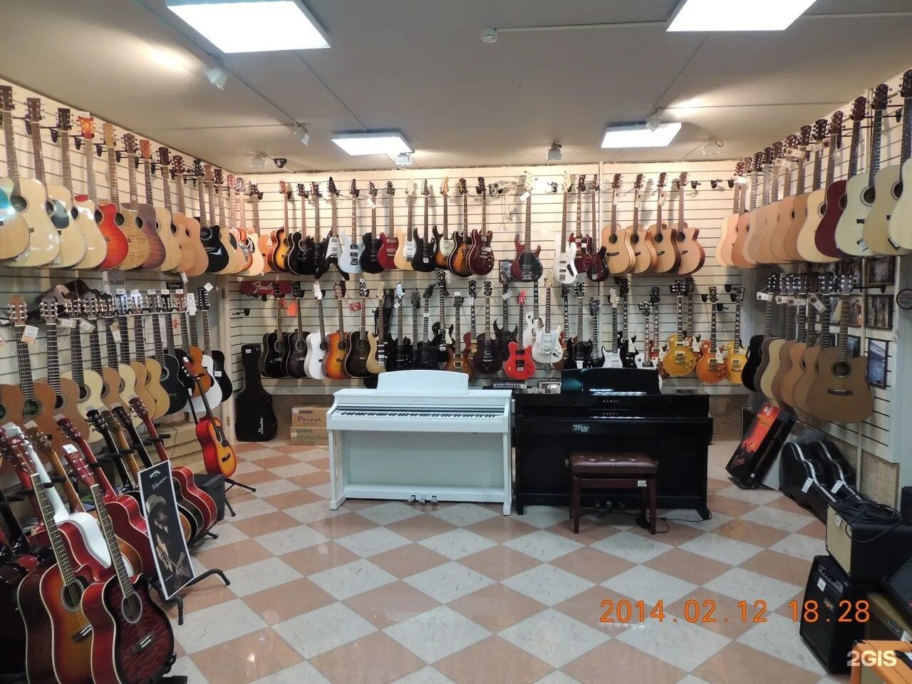 музторг, москва, вятская улица. магазин музыкальных инструментов в караганде в цуме. магазин музыкальных инструментов казань. музыкальные магазины казань. музыкальный магазин туапсе.