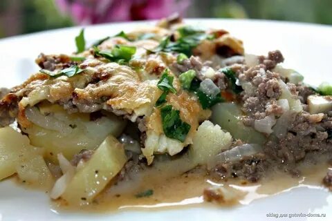Запеканка с фаршем грибами и картошкой